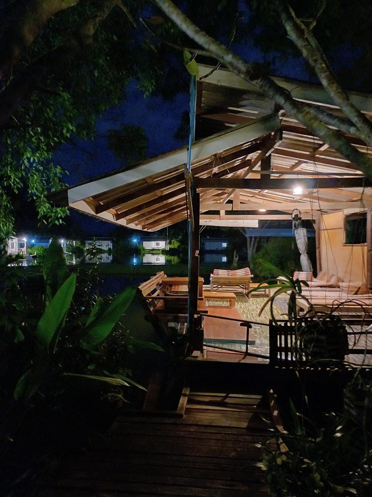 Bueng Pai Farm บึงปายฟาร์ม Villa Kültér fotó